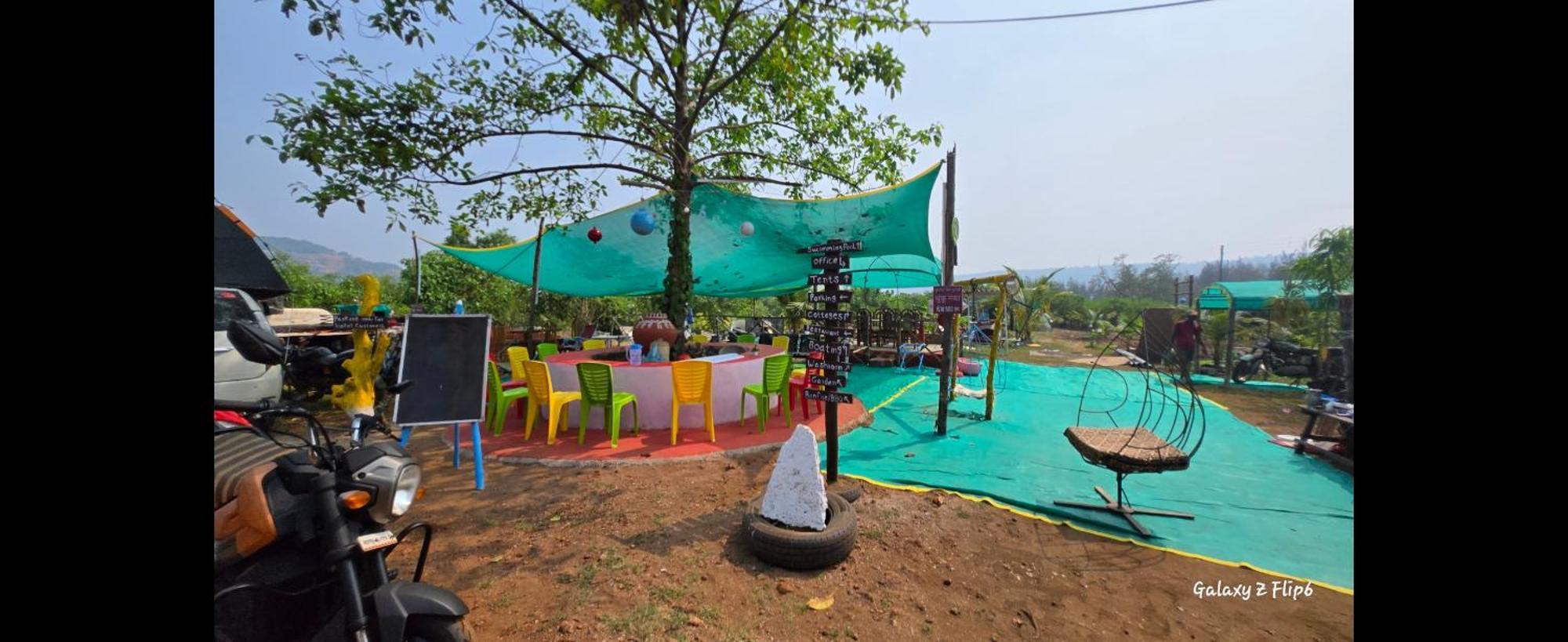 Sea Touch Beach Resort Harihareshwar Eksteriør billede