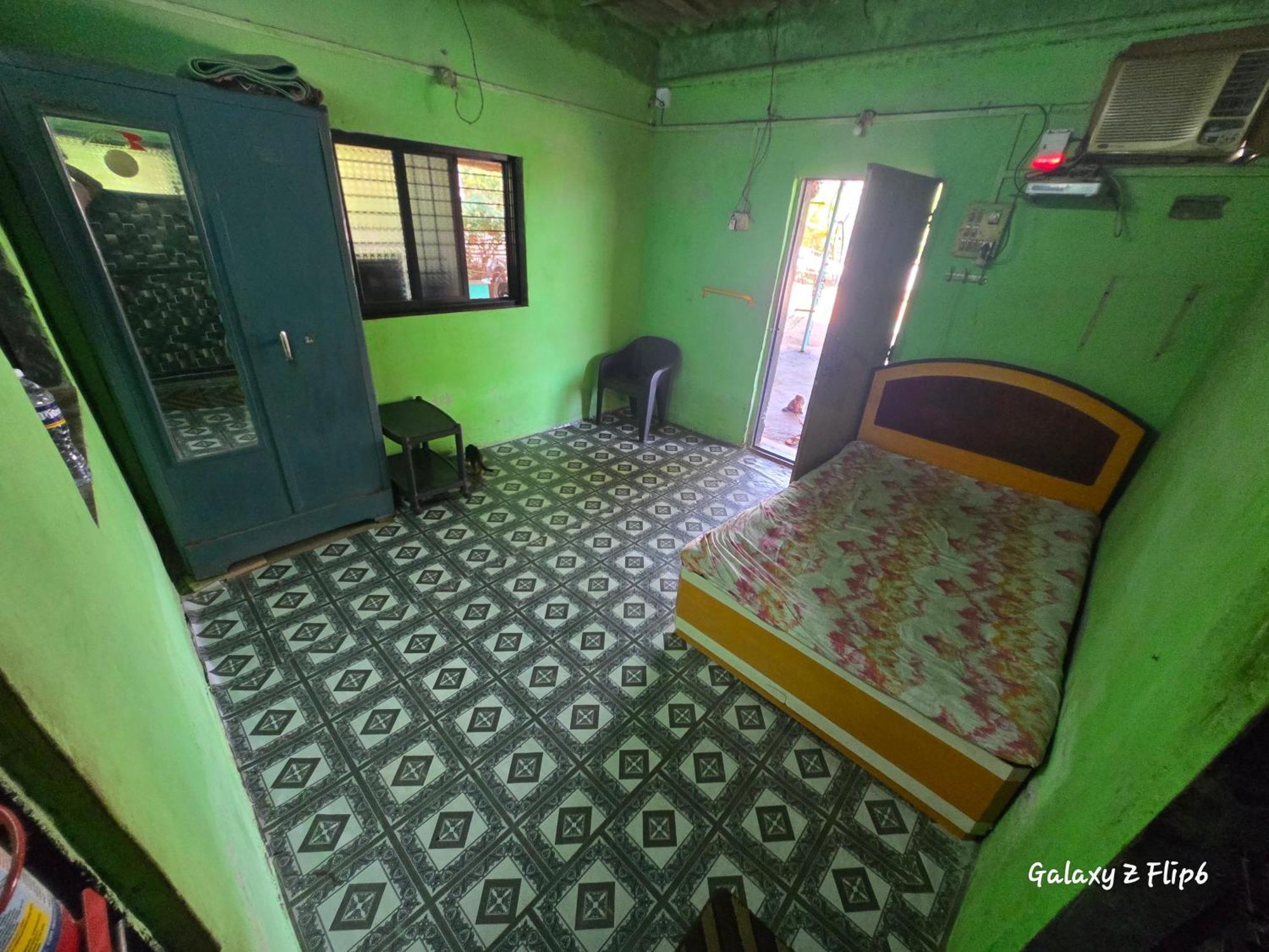 Sea Touch Beach Resort Harihareshwar Værelse billede